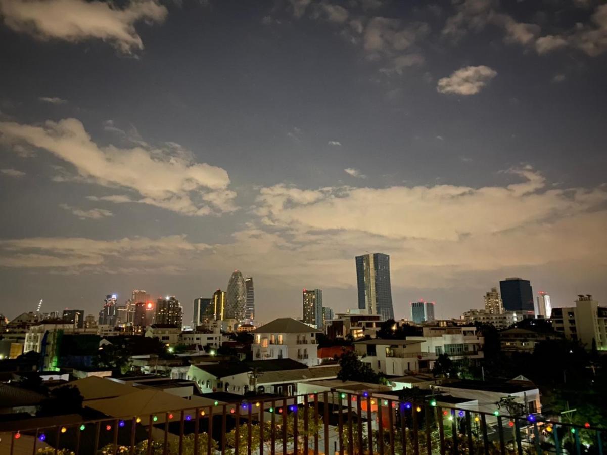 The Local Ari Pansiyon Bangkok Dış mekan fotoğraf